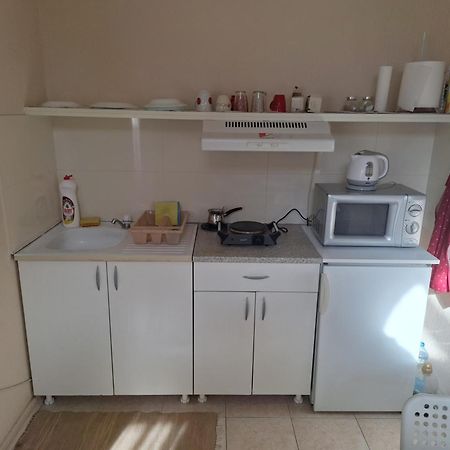 MainStreet apartman Subotica Buitenkant foto